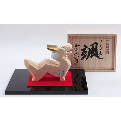 Zodiac Figurine One-Stroke Carving:  Dragon with Paulownia Box 4EI-1