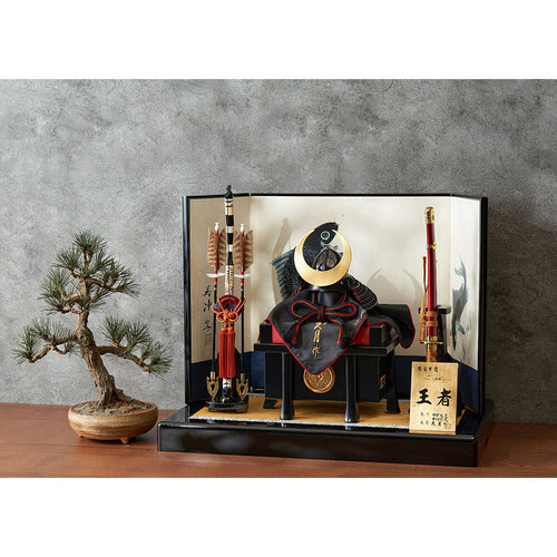 Kabuto Helmet Display – 71GC-10-Z-S Supervised by Emi Wada