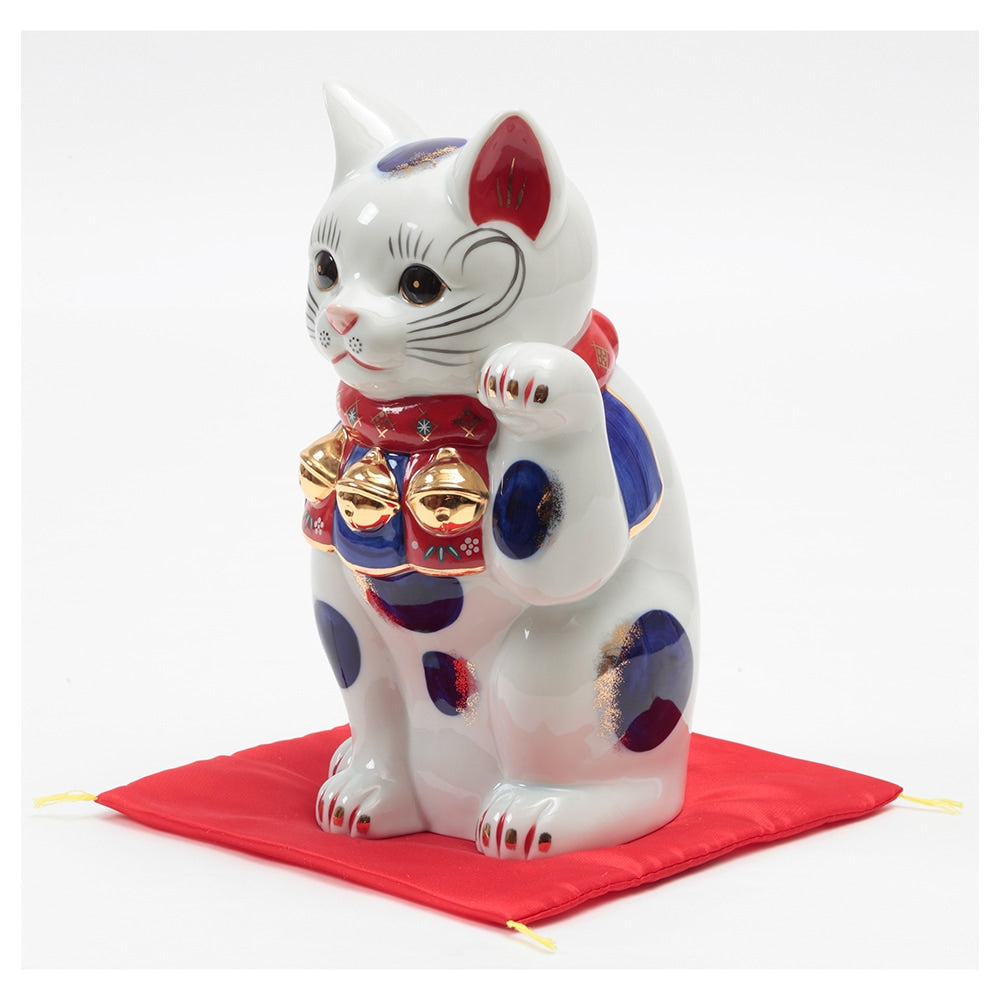 porcelain beckoning cat　Seto ware　7751