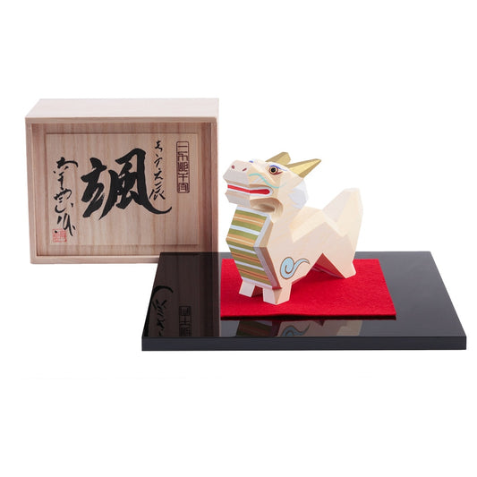 Zodiac Figurine One-Stroke Carving:  Dragon with Paulownia Box 4EI-1