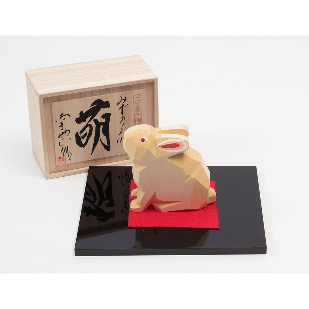 Zodiac Figurine One-Stroke Carving:  Dragon with Paulownia Box 3EI-1-Z-US